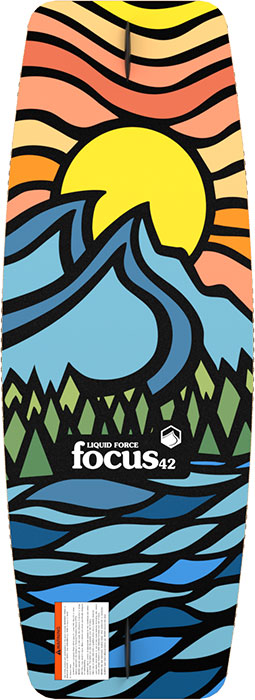 FOCUS | LIQUID FORCE JAPAN ウェイクボード ウィンドサーフ リキッド